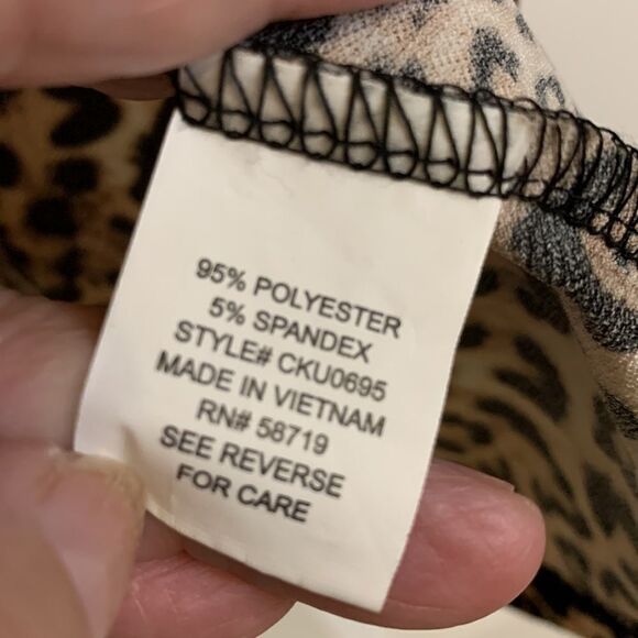 NY Collection Extra Large NWT stretchy animal print with black - Picture 6 of 8